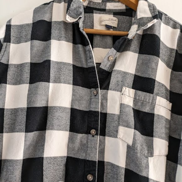 Universal Thread Black and White Flannel Button Down Size XXL - Picture 8 of 9